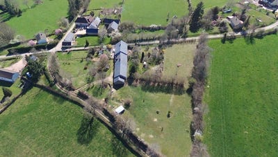 /international/fr/la-celle-en-morvan-burgundy-310099567883/