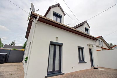 /international/fr/conflans-sainte-honorine-ile-de-france-310101182169/