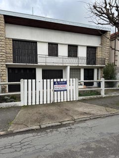 /international/fr/stains-ile-de-france-310105721363/