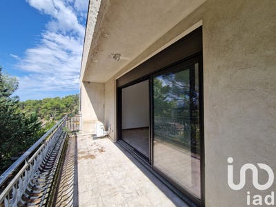 /international/fr/chateaurenard-provence-alpes-cote-d-azur-310101174207/