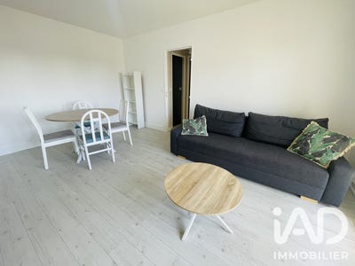 /international/fr/orleans-centre-val-de-loire-310108921864/
