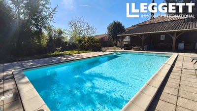 /international/fr/libourne-aquitaine-310107971491/
