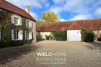 /international/fr/mars-sur-allier-burgundy-310104946587/