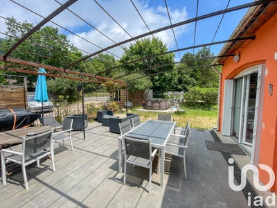 /international/fr/saint-vallier-de-thiey-provence-alpes-cote-d-azur-310100181655/?lang=zh-cn
