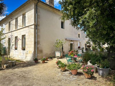 /international/fr/rioux-charente-310096675636/?lang=de