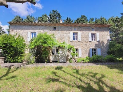 /international/fr/la-begude-de-mazenc-rhone-310109940630/