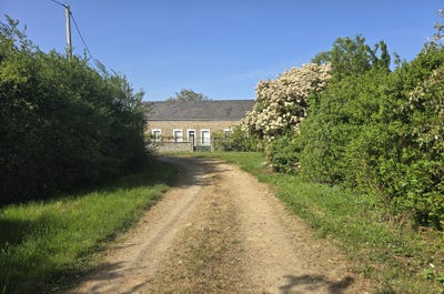 /international/fr/parce-sur-sarthe-pays-de-la-loire-310108403324/