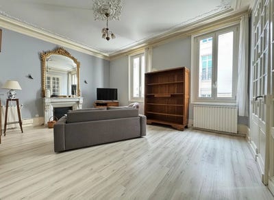 /international/fr/perigueux-aquitaine-310106362402/