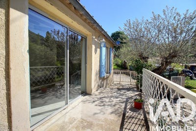 /international/fr/barret-de-lioure-rhone-310107675343/