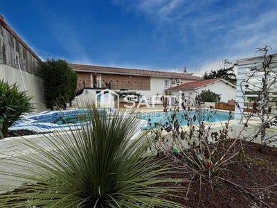 /international/fr/lisle-sur-tarn-midi-pyrenees-310104804715/