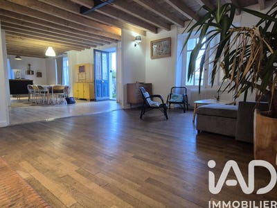 /international/fr/saint-sauvant-charente-310106051673/
