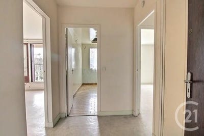 /international/fr/chateau-thierry-picardie-310098874392/