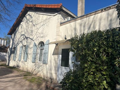 /international/fr/chalon-sur-saone-burgundy-310100857551/?lang=zh-tw