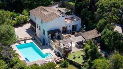 /international/fr/sainte-maxime-provence-alpes-cote-d-azur-310108459419/