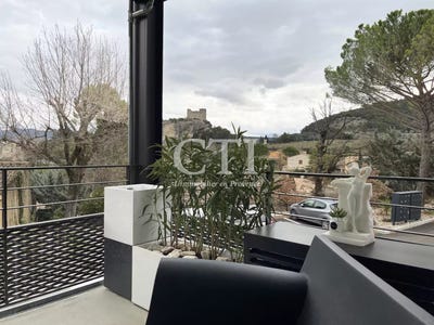 /international/fr/vaison-la-romaine-provence-alpes-cote-d-azur-310104898125/