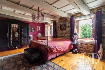 /international/fr/kergrist-moelou-brittany-310101019511/?lang=en