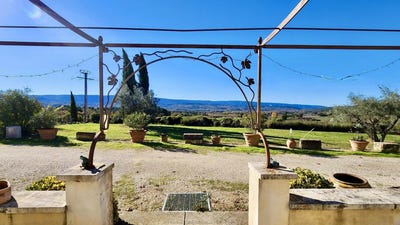 /international/fr/bonnieux-provence-alpes-cote-d-azur-310100494656/