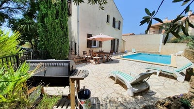 /international/fr/puimisson-languedoc-roussillon-120079551222/