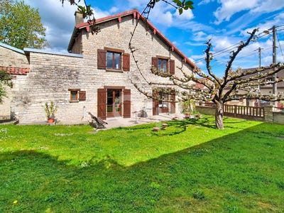 /international/fr/laferte-sur-aube-ardennes-310109096306/?lang=it