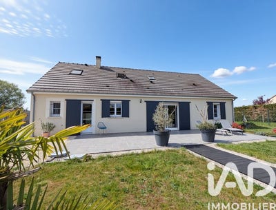 /international/fr/chateaumeillant-centre-val-de-loire-310107292822/