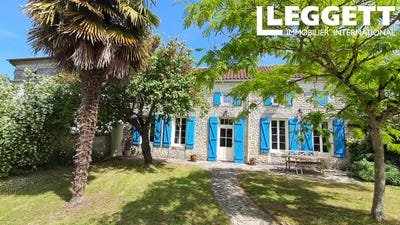 /international/fr/bresdon-charente-310104343931/