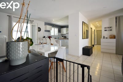 /international/fr/saint-denis-de-pile-aquitaine-310109097652/