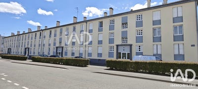 /international/fr/fontenay-le-comte-pays-de-la-loire-310109148142/