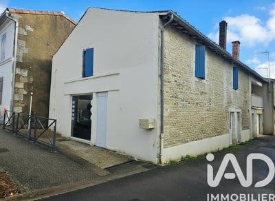 /international/fr/saint-hilaire-de-villefranche-charente-310105717793/