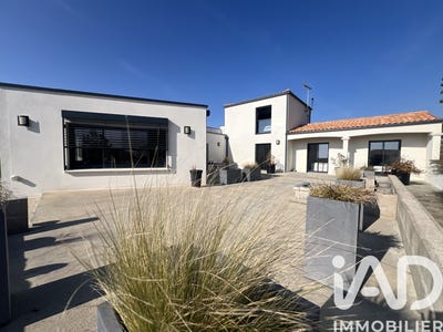 /international/fr/yves-charente-310106823495/