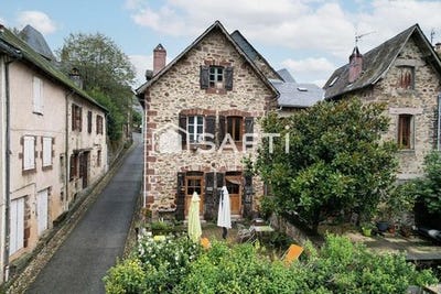 /international/fr/voutezac-limousin-310100043415/