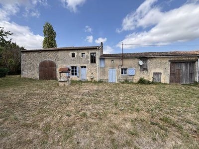 /international/fr/saint-martin-du-clocher-charente-310102132450/