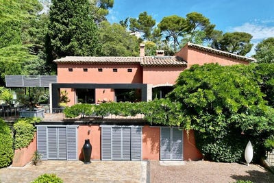 /international/fr/les-angles-languedoc-roussillon-310101187651/?lang=en