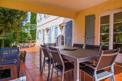 /international/fr/saint-gely-du-fesc-languedoc-roussillon-310107302088/