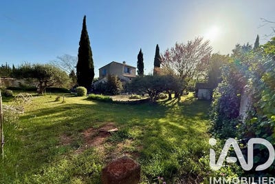 /international/fr/roquemaure-midi-pyrenees-310107561204/