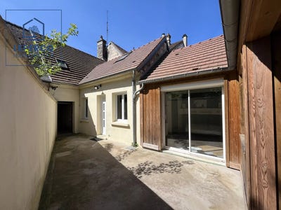 /international/fr/villers-cotterets-picardie-310106715737/