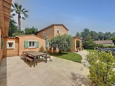 /international/fr/le-muy-provence-alpes-cote-d-azur-310100650157/
