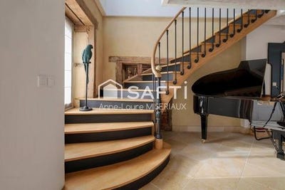 /international/fr/noyal-chatillon-sur-seiche-brittany-310107977609/