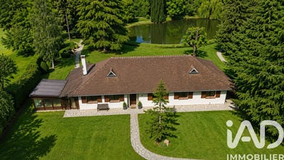 /international/fr/sully-sur-loire-centre-val-de-loire-310108401294/