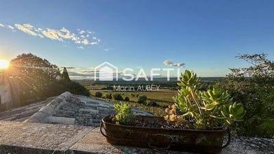 /international/fr/saint-siffret-languedoc-roussillon-120098604262/