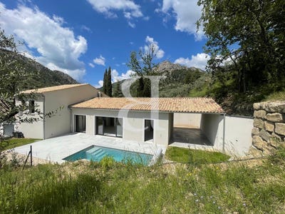 /international/fr/buis-les-baronnies-rhone-310108792828/