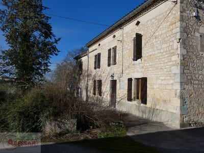 /international/fr/cordes-sur-ciel-midi-pyrenees-310105924529/