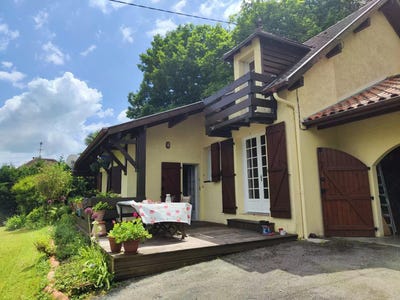 /international/fr/salies-de-bearn-aquitaine-310100067389/