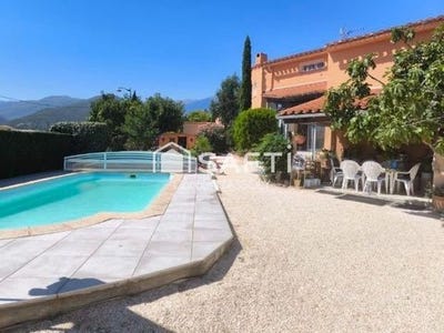 /international/fr/vinca-languedoc-roussillon-310105748489/