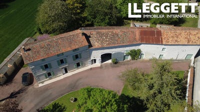 /international/fr/brettes-charente-310108182614/