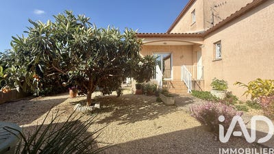 /international/fr/paulhan-languedoc-roussillon-310108429364/