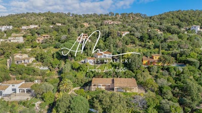 /international/fr/cavalaire-sur-mer-provence-alpes-cote-d-azur-310108465197/