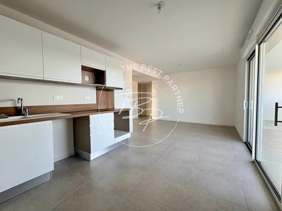 /international/fr/sauvian-languedoc-roussillon-310105409118/