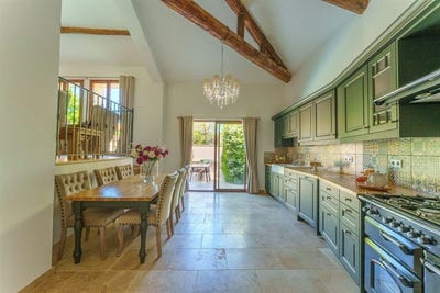 /international/fr/saint-genies-de-fontedit-languedoc-roussillon-310107793701/