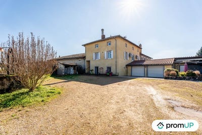 /international/fr/la-chapelle-de-guinchay-burgundy-310096797131/