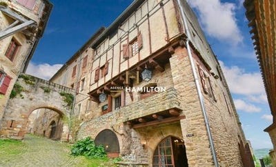 /international/fr/cordes-sur-ciel-midi-pyrenees-310106335794/